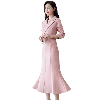 Stylish V-Neck Midi Dress with Trendy Color Block Design
