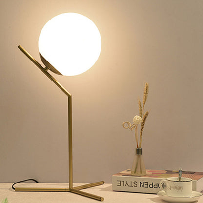 Modern Nordic Eye-Caring Gold Table Lamp for Rooms