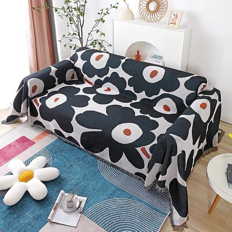 Nordic Minimalist Sofa Blanket with Poppy Design