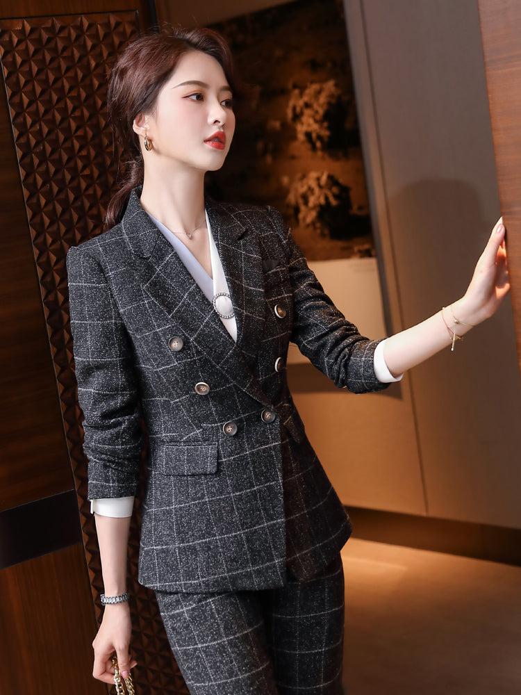 Chic Plaid Office Suit for Women