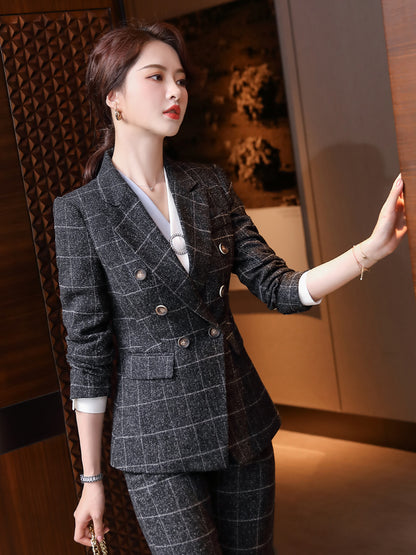 Chic Plaid Office Suit for Women