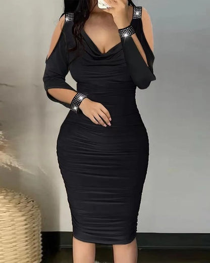 Elegant Off-Shoulder V-Neck Long Sleeve Party Dress
