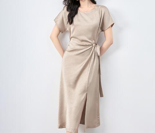 Cut-Out Knitted Dress with Short Sleeves for Women