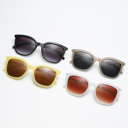 Retro Hollow Metal Sunglasses for Men & Women